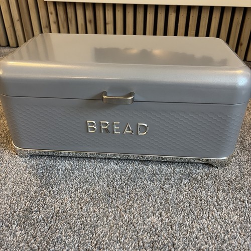 Lovello textured bread - bread, bin
